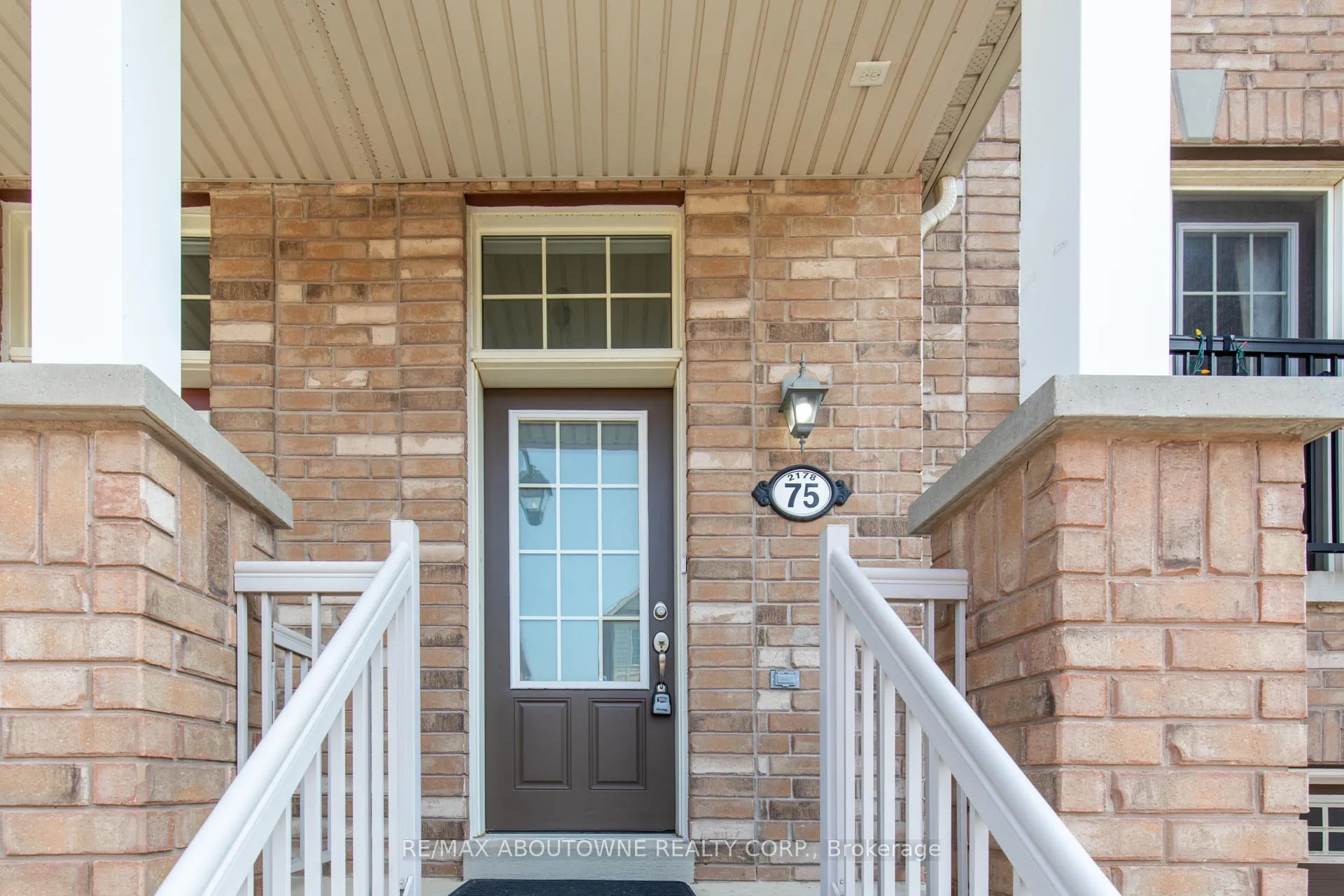 Photo 2 of Unit 75, 2178 Fiddlers Way, Oakville, Westmount — HOMEH