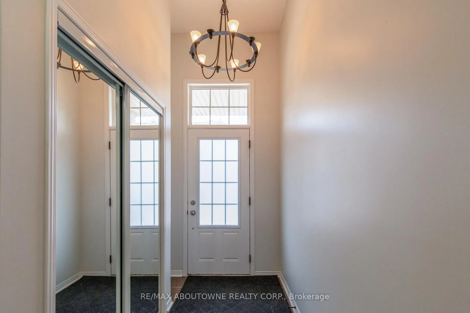 Photo 3 of Unit 75, 2178 Fiddlers Way, Oakville, Westmount — HOMEH