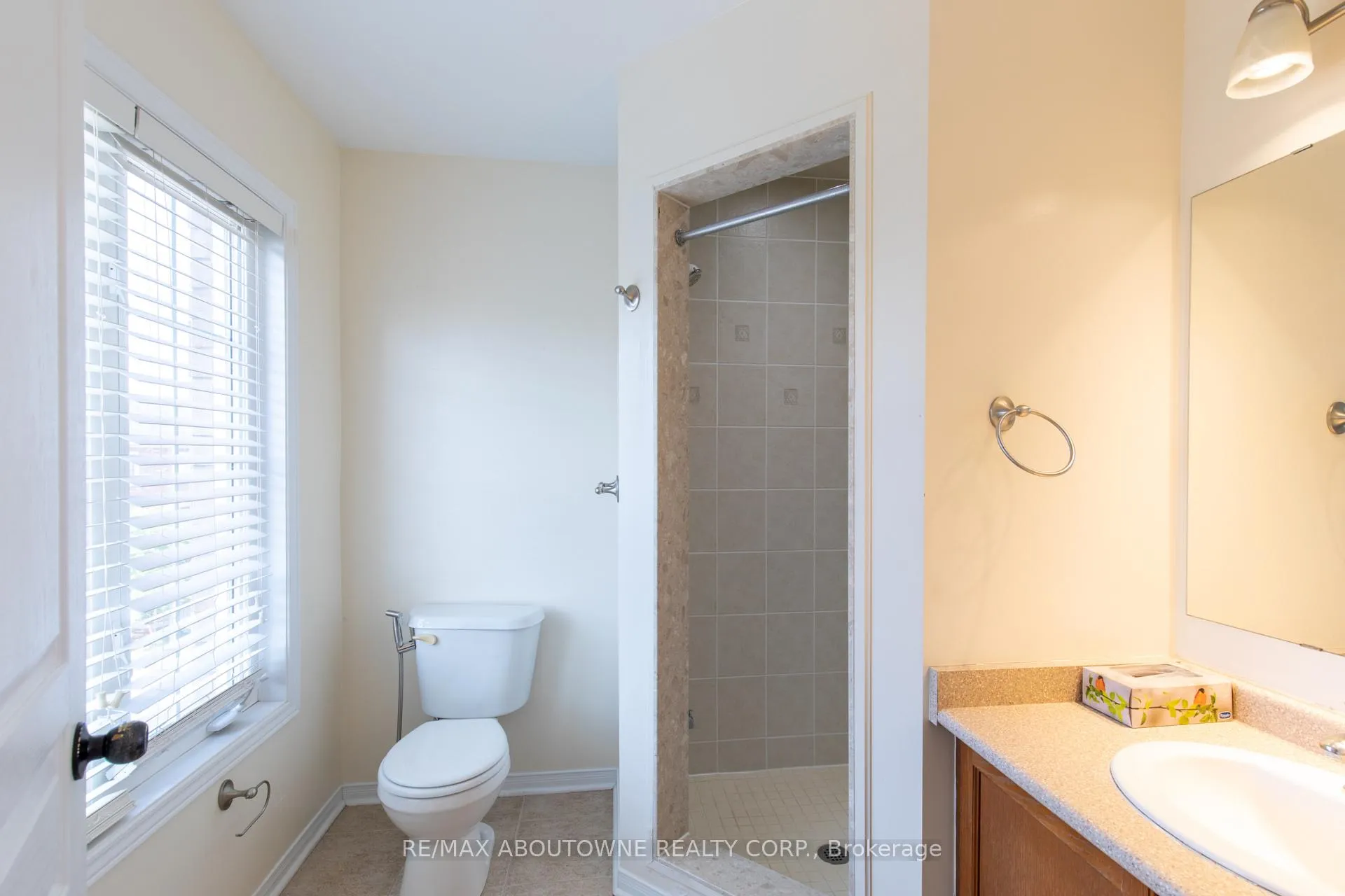 Photo 17 of Unit 75, 2178 Fiddlers Way, Oakville, Westmount — HOMEH