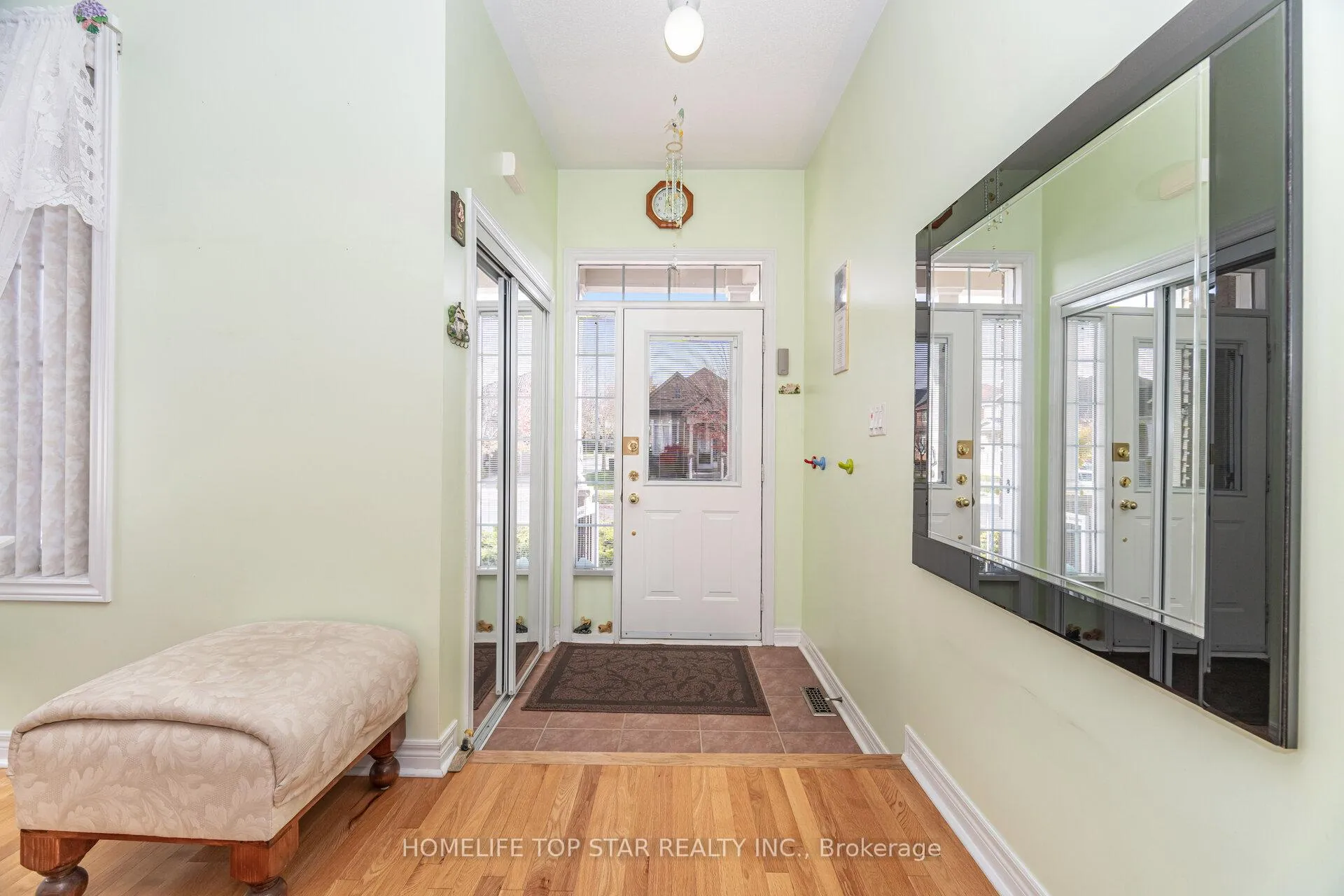 Photo 8 of 26 Delray Drive E, Markham, Greensborough — HOMEH