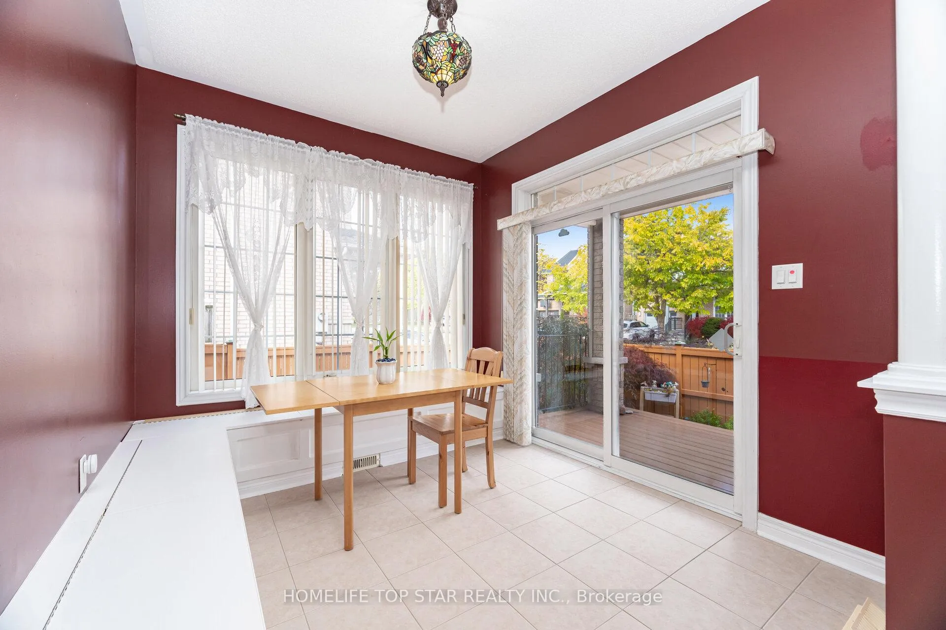 Photo 23 of 26 Delray Drive E, Markham, Greensborough — HOMEH