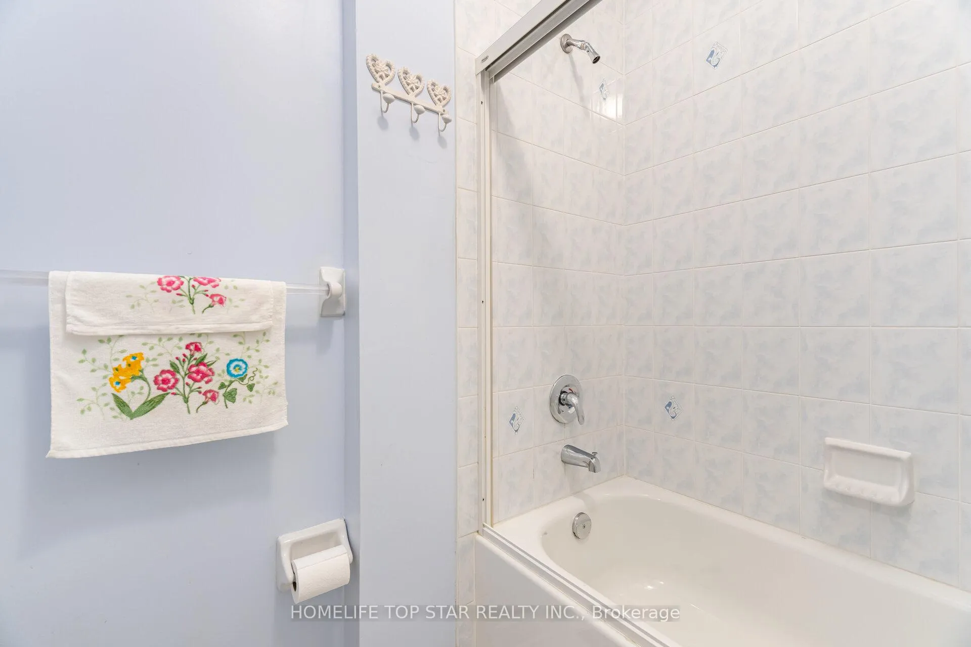 Photo 34 of 26 Delray Drive E, Markham, Greensborough — HOMEH
