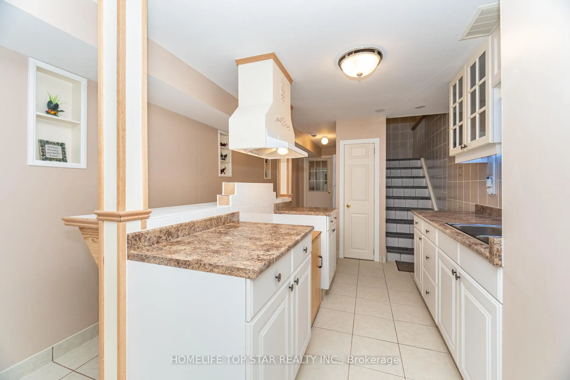 Photo 36 of 26 Delray Drive E, Markham, Greensborough — HOMEH