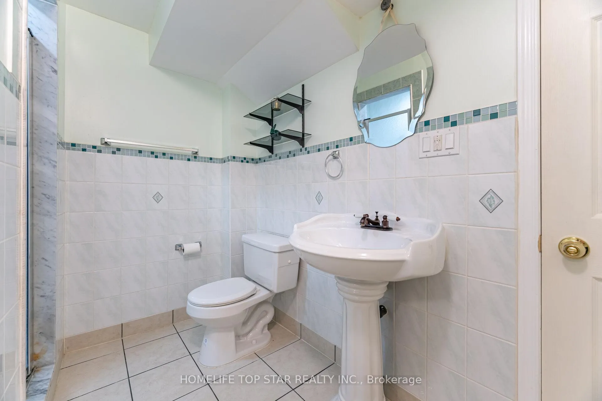 Photo 45 of 26 Delray Drive E, Markham, Greensborough — HOMEH
