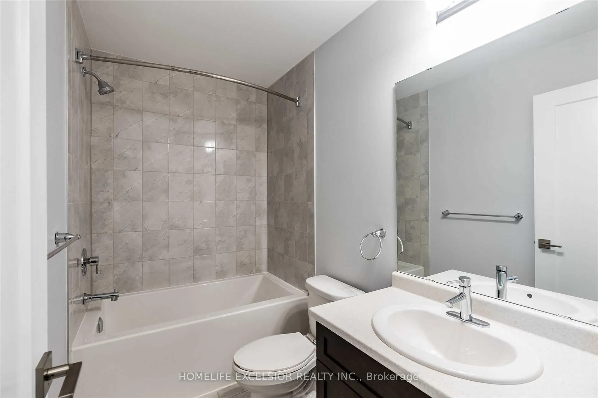 Photo 20 of 115 Columbus Gate, Hamilton, Stoney Creek — HOMEH