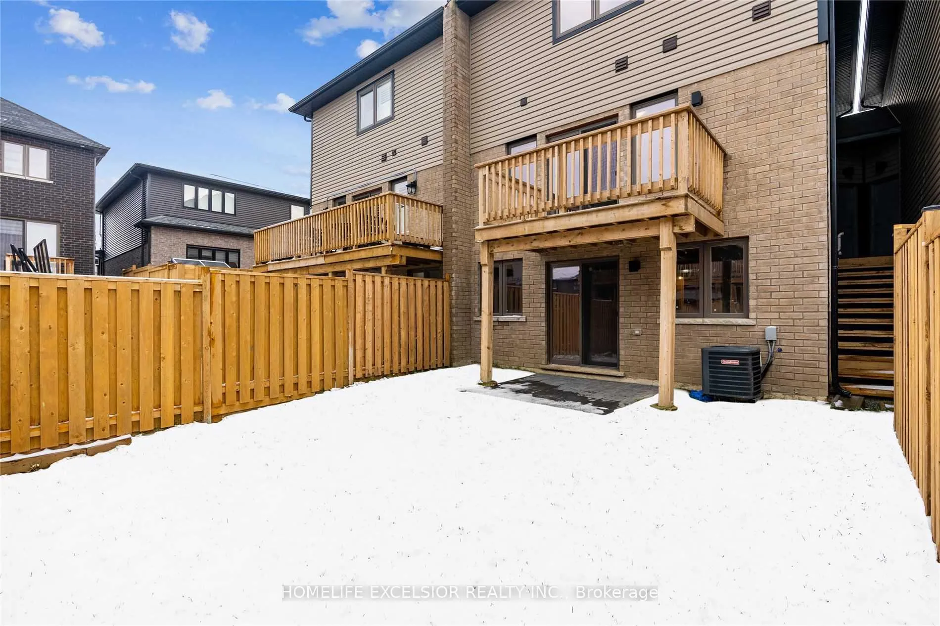 Photo 27 of 115 Columbus Gate, Hamilton, Stoney Creek — HOMEH