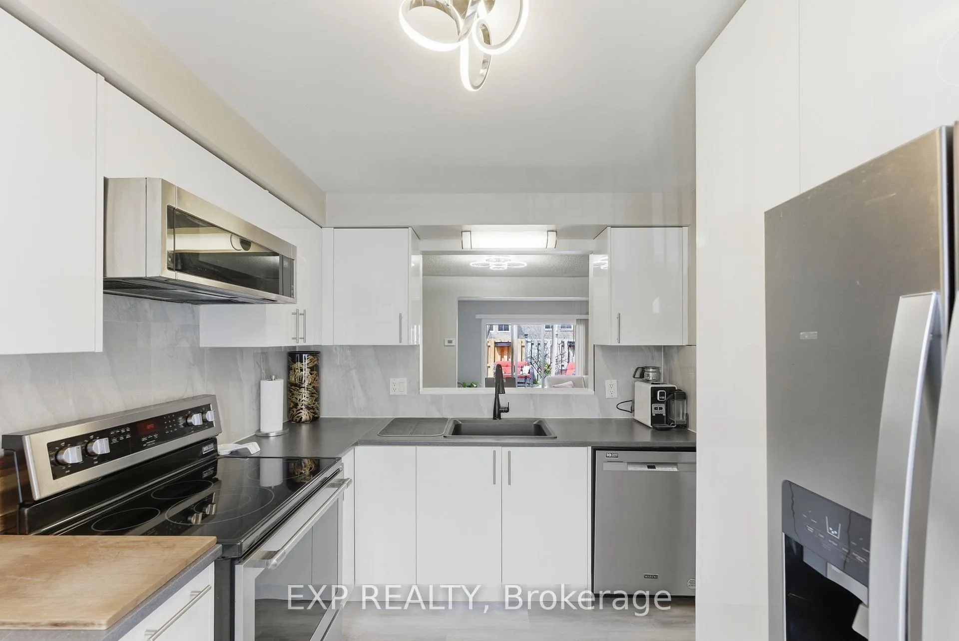 Photo 14 of 6767 Thorold Stone Road, Niagara Falls, Stamford — HOMEH