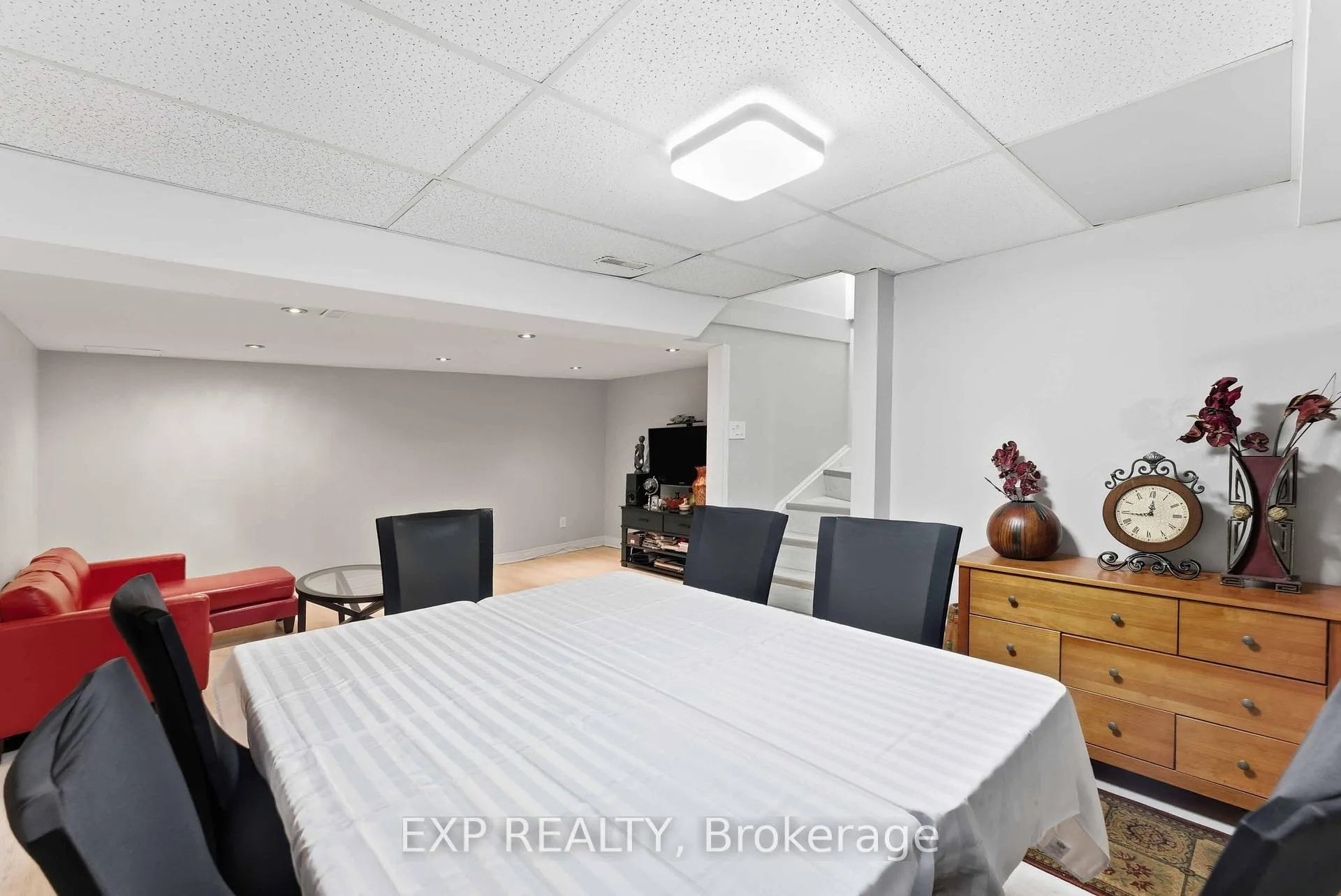 Photo 26 of 6767 Thorold Stone Road, Niagara Falls, Stamford — HOMEH