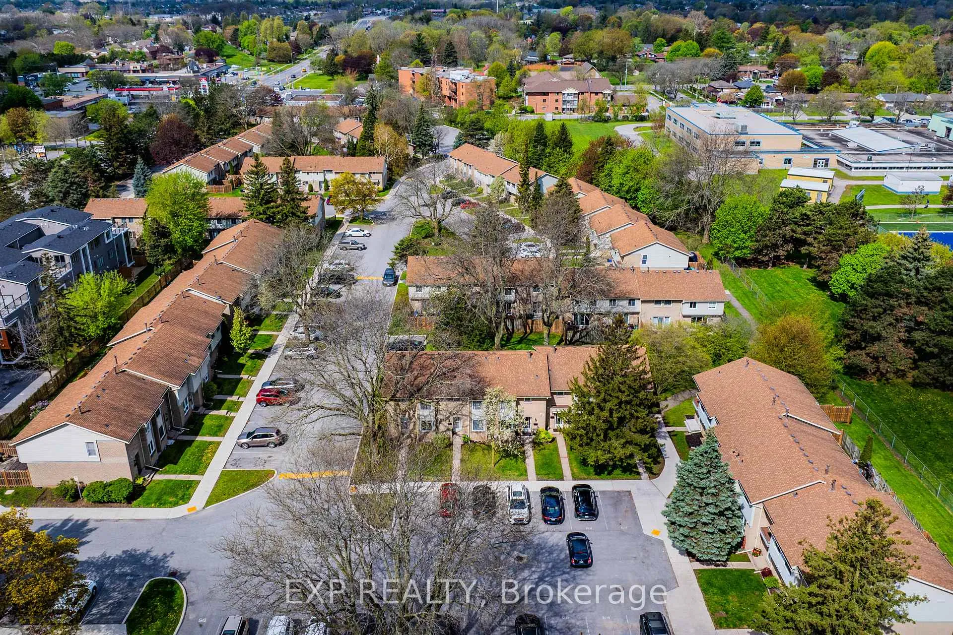 Photo 33 of 6767 Thorold Stone Road, Niagara Falls, Stamford — HOMEH