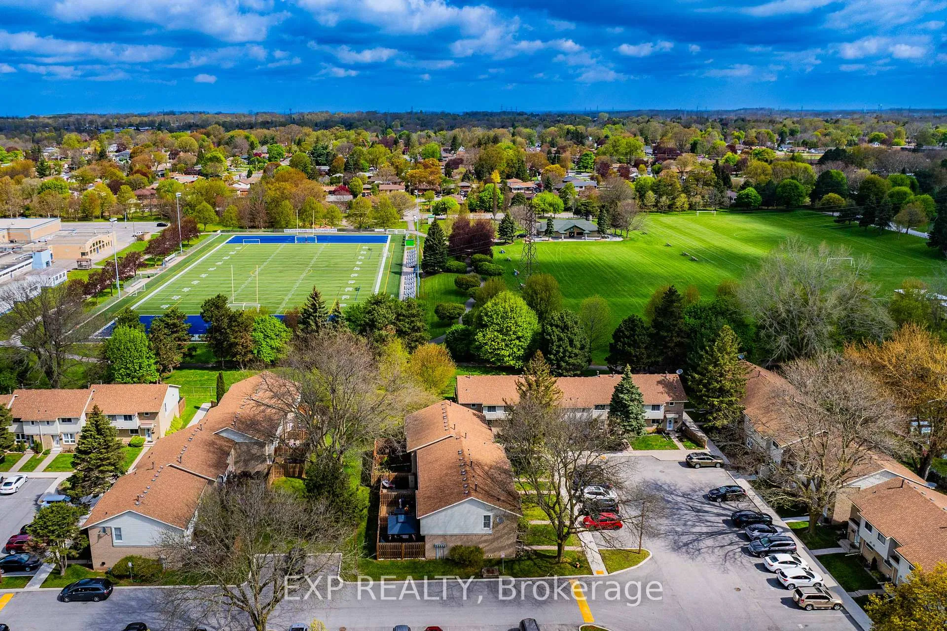 Photo 35 of 6767 Thorold Stone Road, Niagara Falls, Stamford — HOMEH