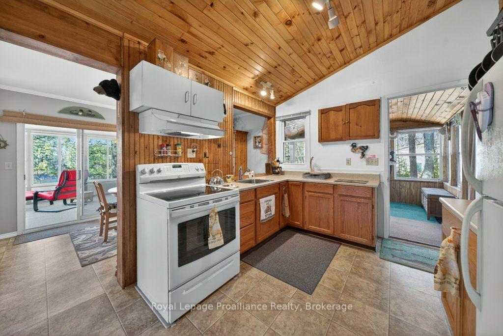 Photo 20 of 1038A Brown's Lane, Frontenac, Frontenac North — HOMEH