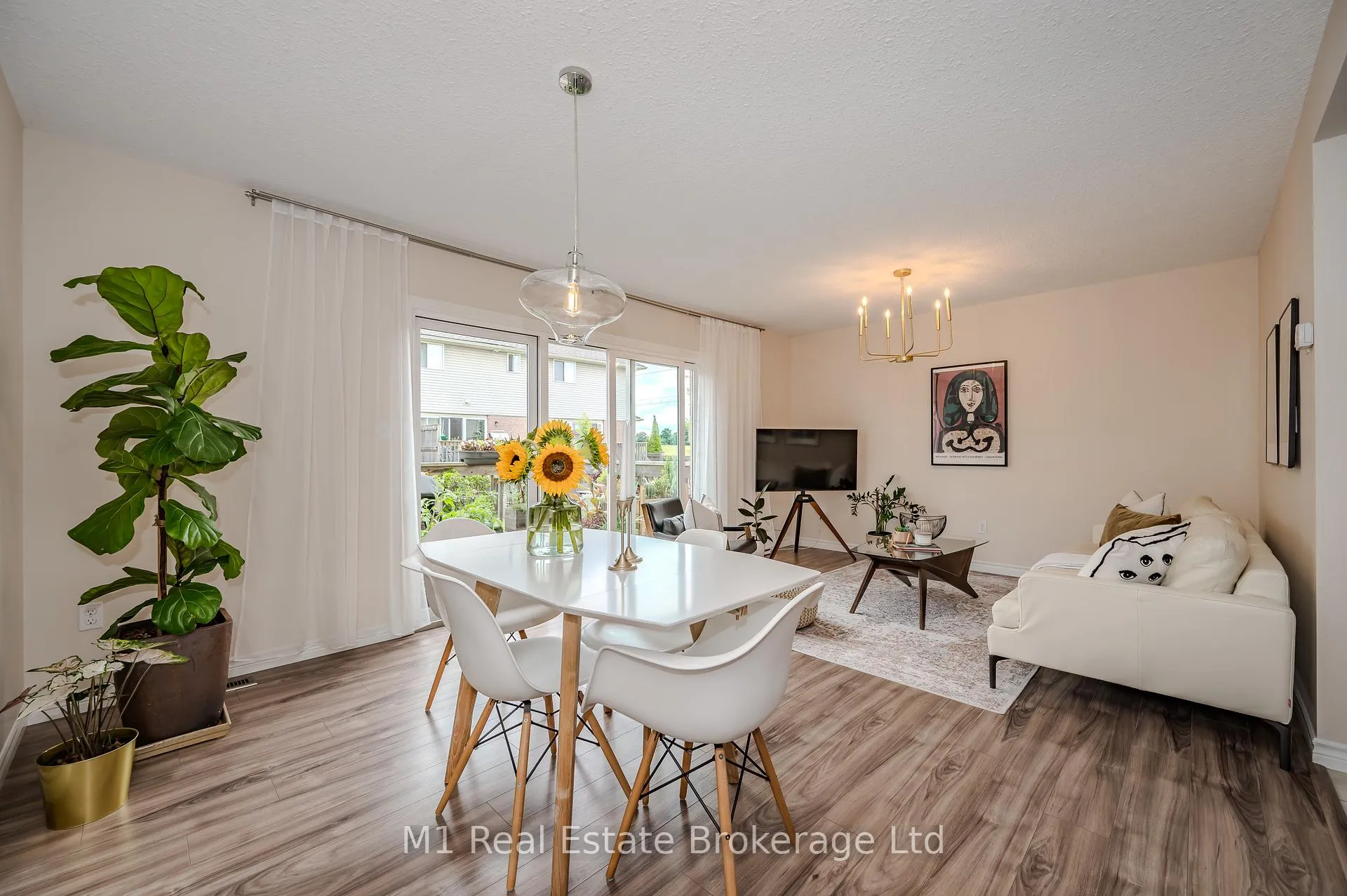 Photo 6 of Unit 17, 361 Arkell Road, Guelph, Pineridge/Westminster Woods — HOMEH