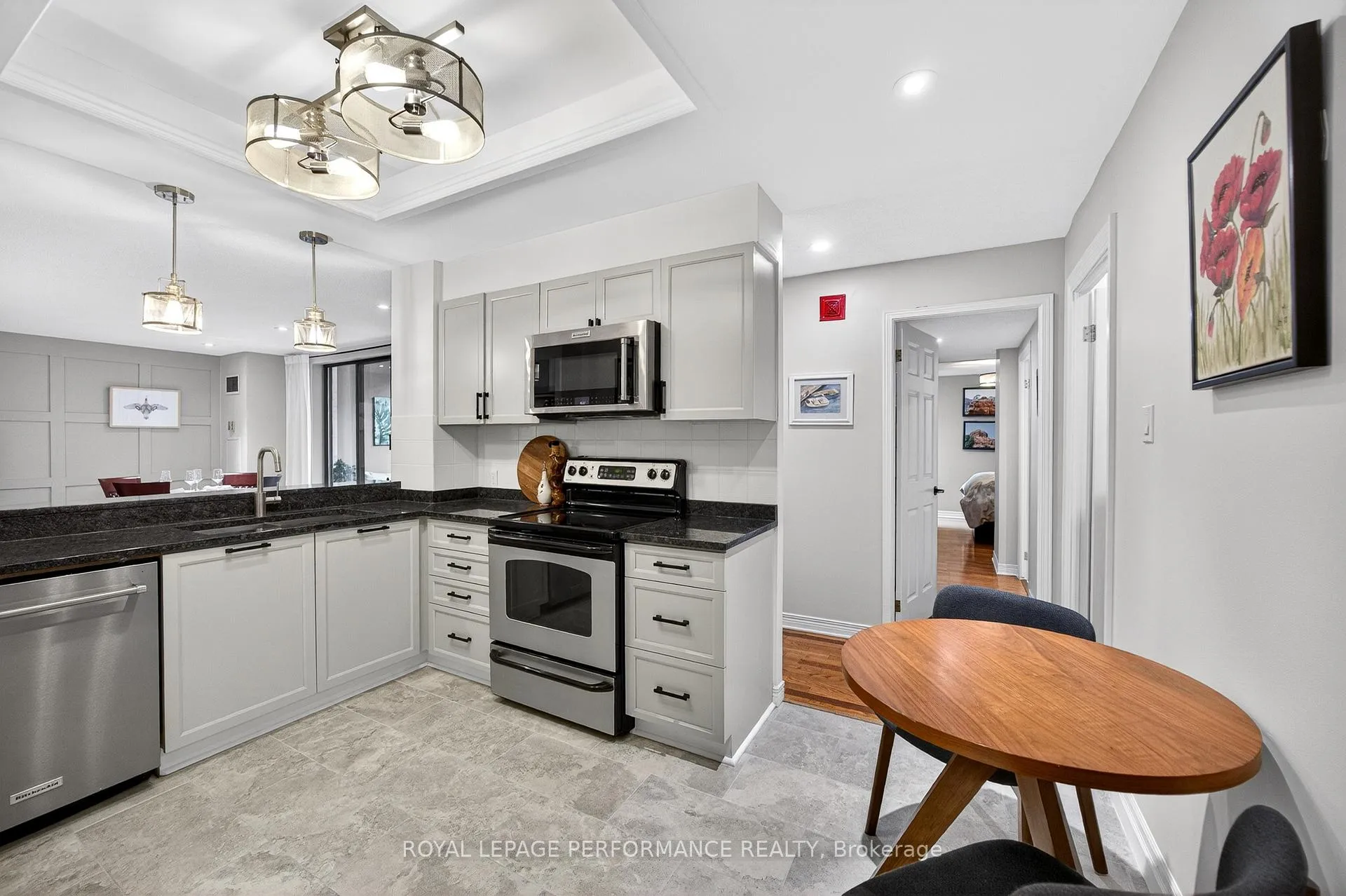 Photo 18 of Unit 5, 35 Murray Street, Ottawa, Lower Town/Byward Market — HOMEH