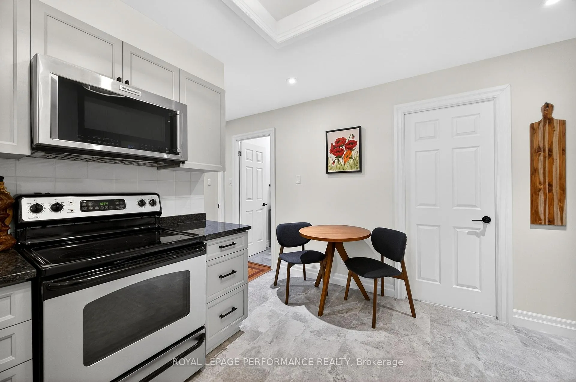 Photo 19 of Unit 5, 35 Murray Street, Ottawa, Lower Town/Byward Market — HOMEH