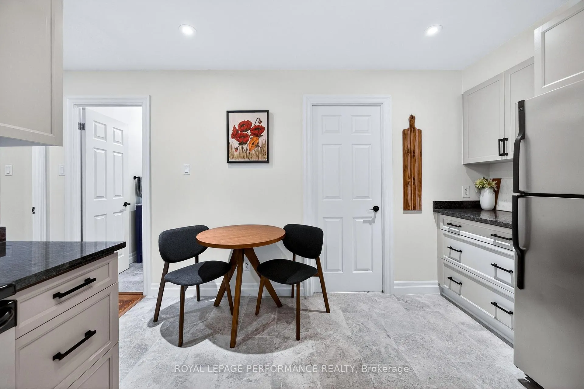Photo 20 of Unit 5, 35 Murray Street, Ottawa, Lower Town/Byward Market — HOMEH