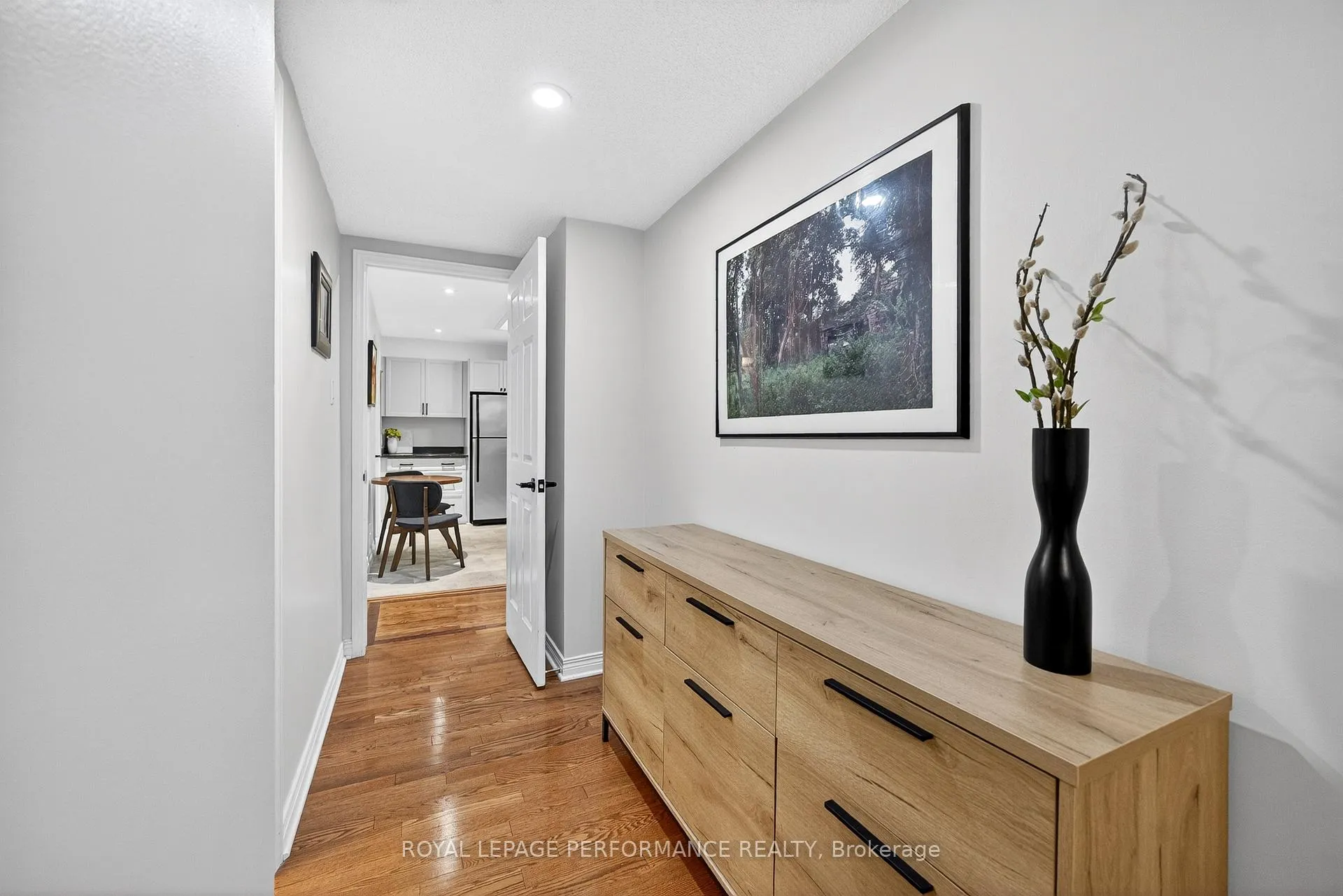 Photo 32 of Unit 5, 35 Murray Street, Ottawa, Lower Town/Byward Market — HOMEH
