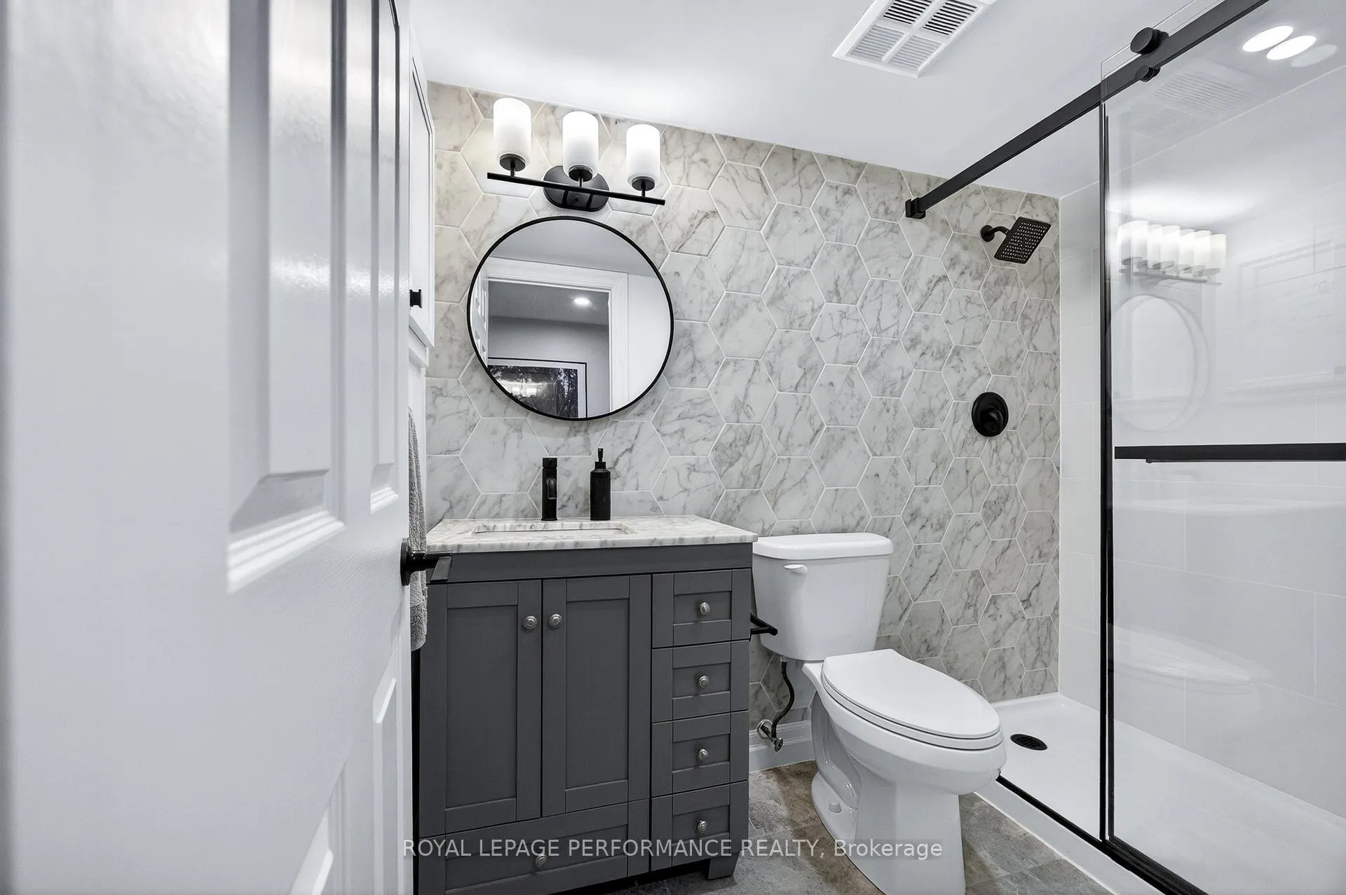 Photo 33 of Unit 5, 35 Murray Street, Ottawa, Lower Town/Byward Market — HOMEH