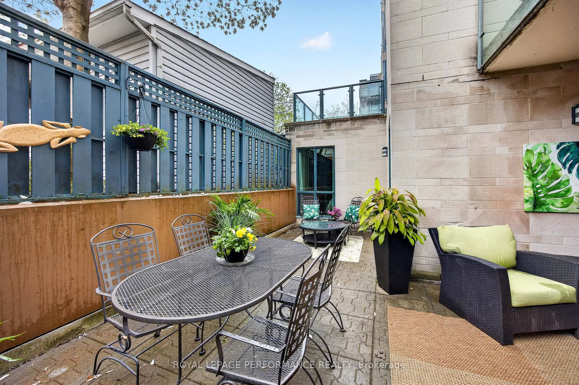 Photo 43 of Unit 5, 35 Murray Street, Ottawa, Lower Town/Byward Market — HOMEH