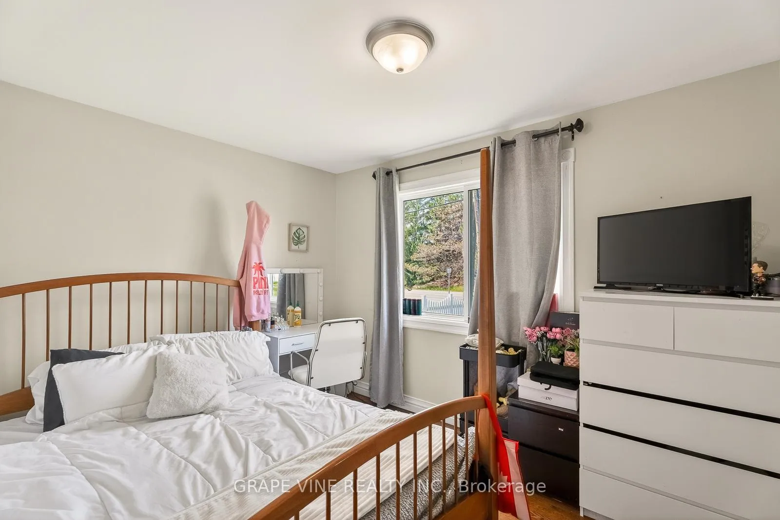 Photo 18 of 46 Macfarlane Road, Ottawa, Pineglen/Country Place — HOMEH