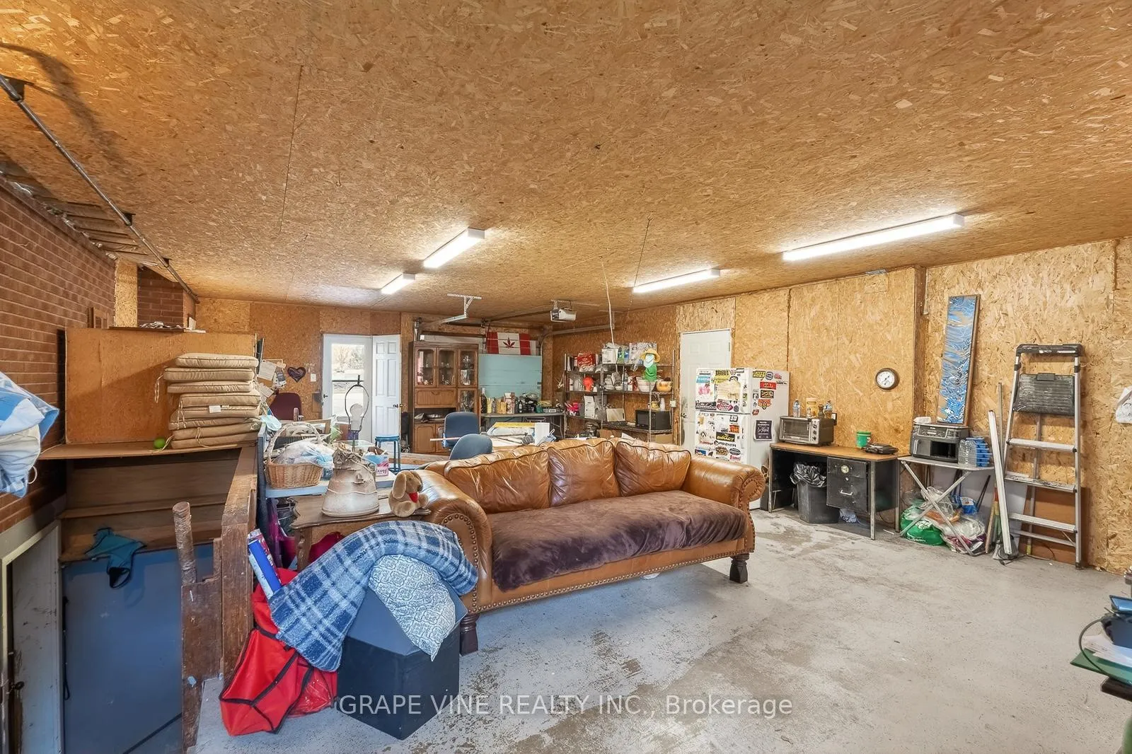 Photo 28 of 46 Macfarlane Road, Ottawa, Pineglen/Country Place — HOMEH