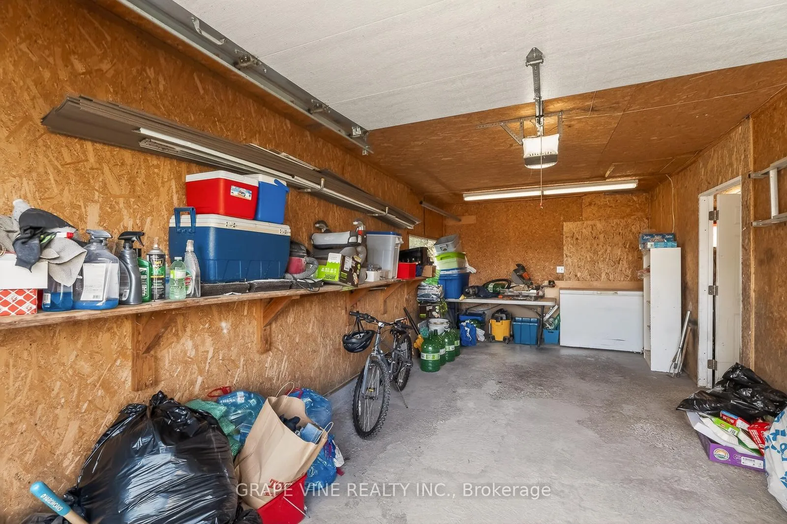 Photo 29 of 46 Macfarlane Road, Ottawa, Pineglen/Country Place — HOMEH