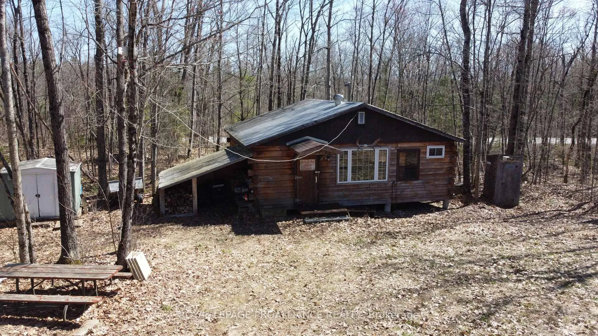 Photo 2 of 3374 Ardoch Road, Frontenac, Frontenac North — HOMEH
