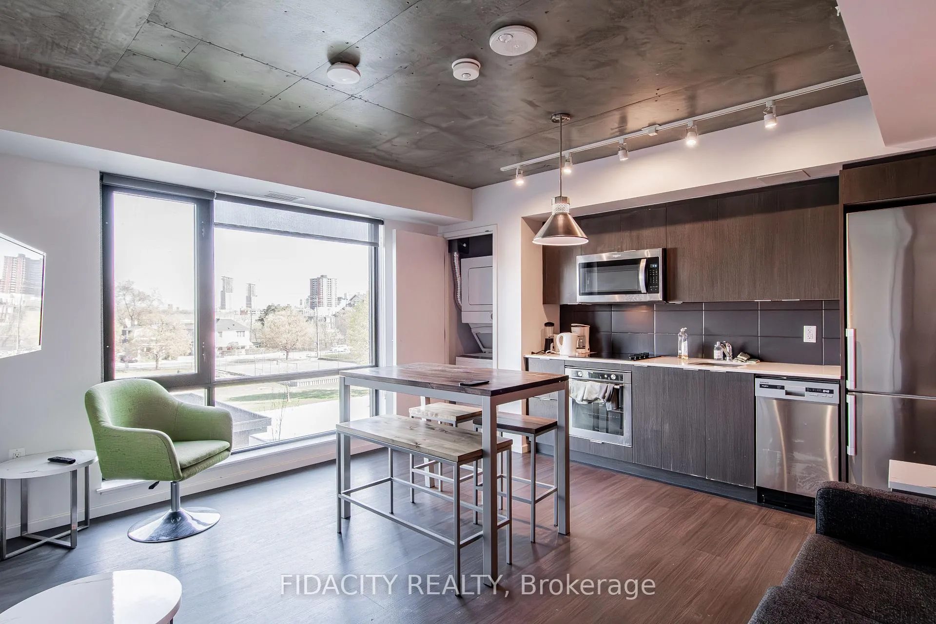 Photo 3 of Unit 303, 105 Champagne Avenue S, Ottawa, West Centre Town — HOMEH