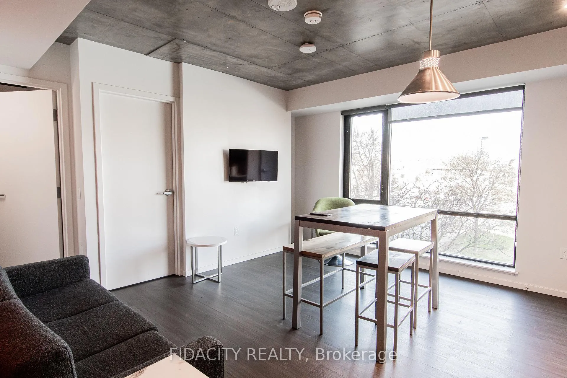 Photo 5 of Unit 303, 105 Champagne Avenue S, Ottawa, West Centre Town — HOMEH