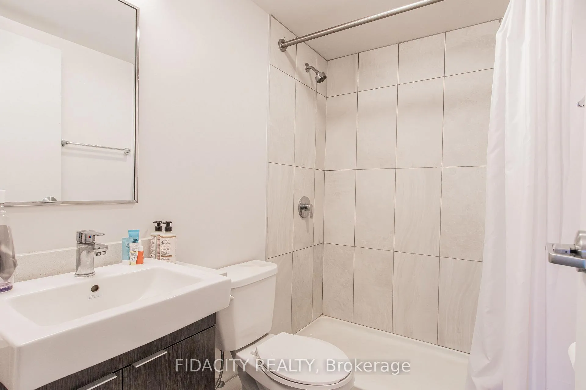 Photo 10 of Unit 303, 105 Champagne Avenue S, Ottawa, West Centre Town — HOMEH