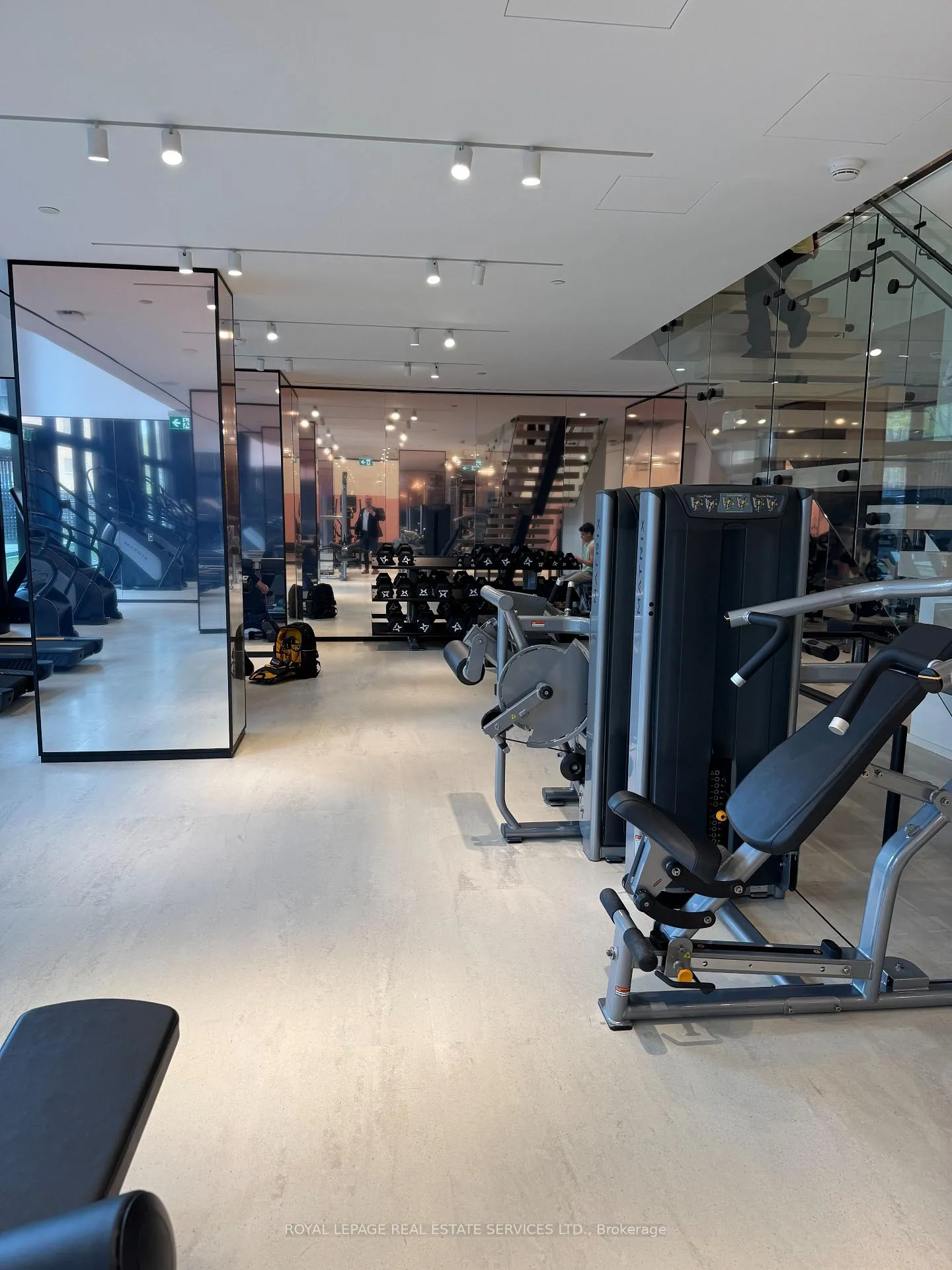 Photo 6 of Unit 2809, 110 Broadway Avenue, Toronto, Mount Pleasant West — HOMEH