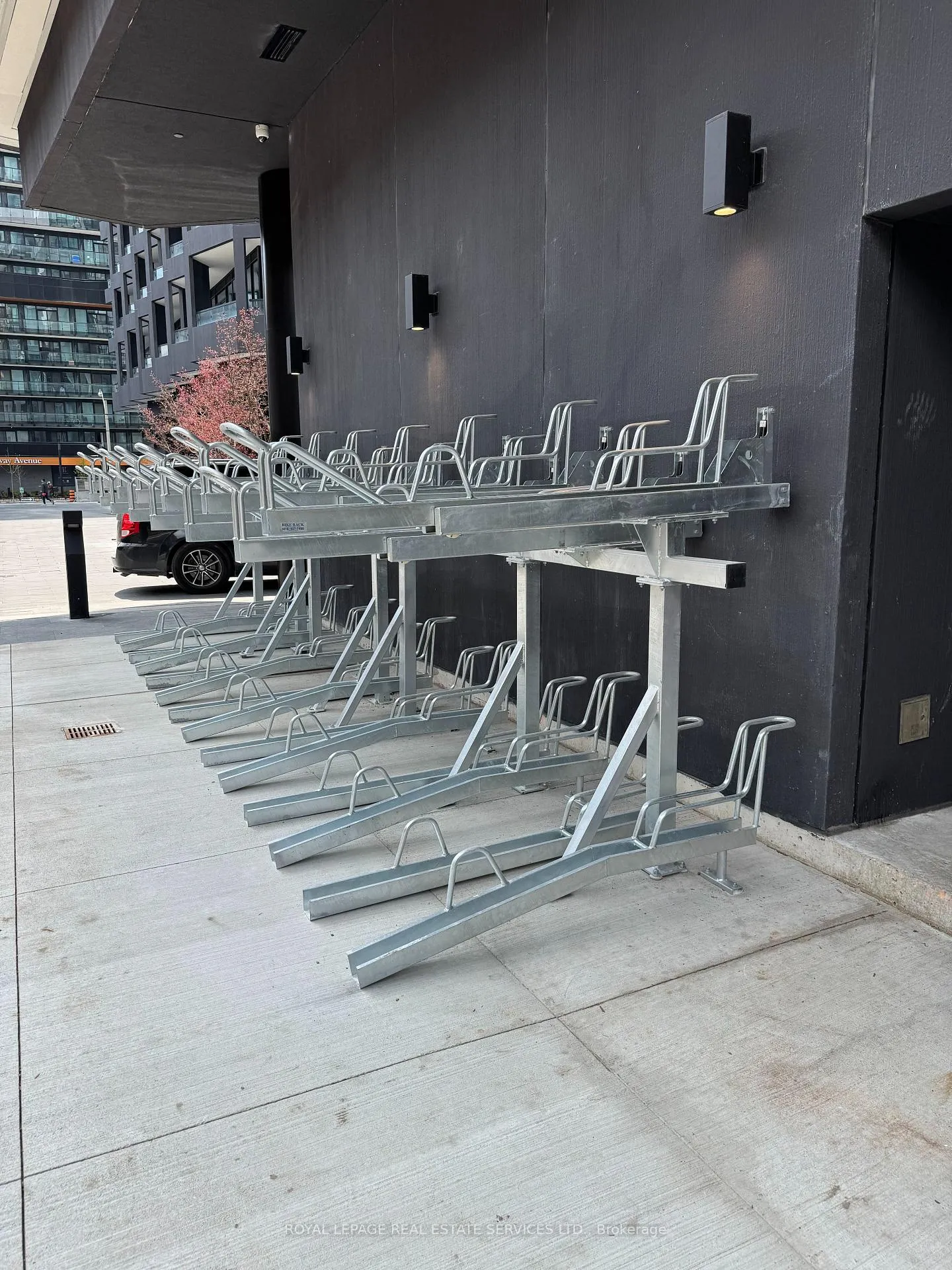 Photo 11 of Unit 2809, 110 Broadway Avenue, Toronto, Mount Pleasant West — HOMEH