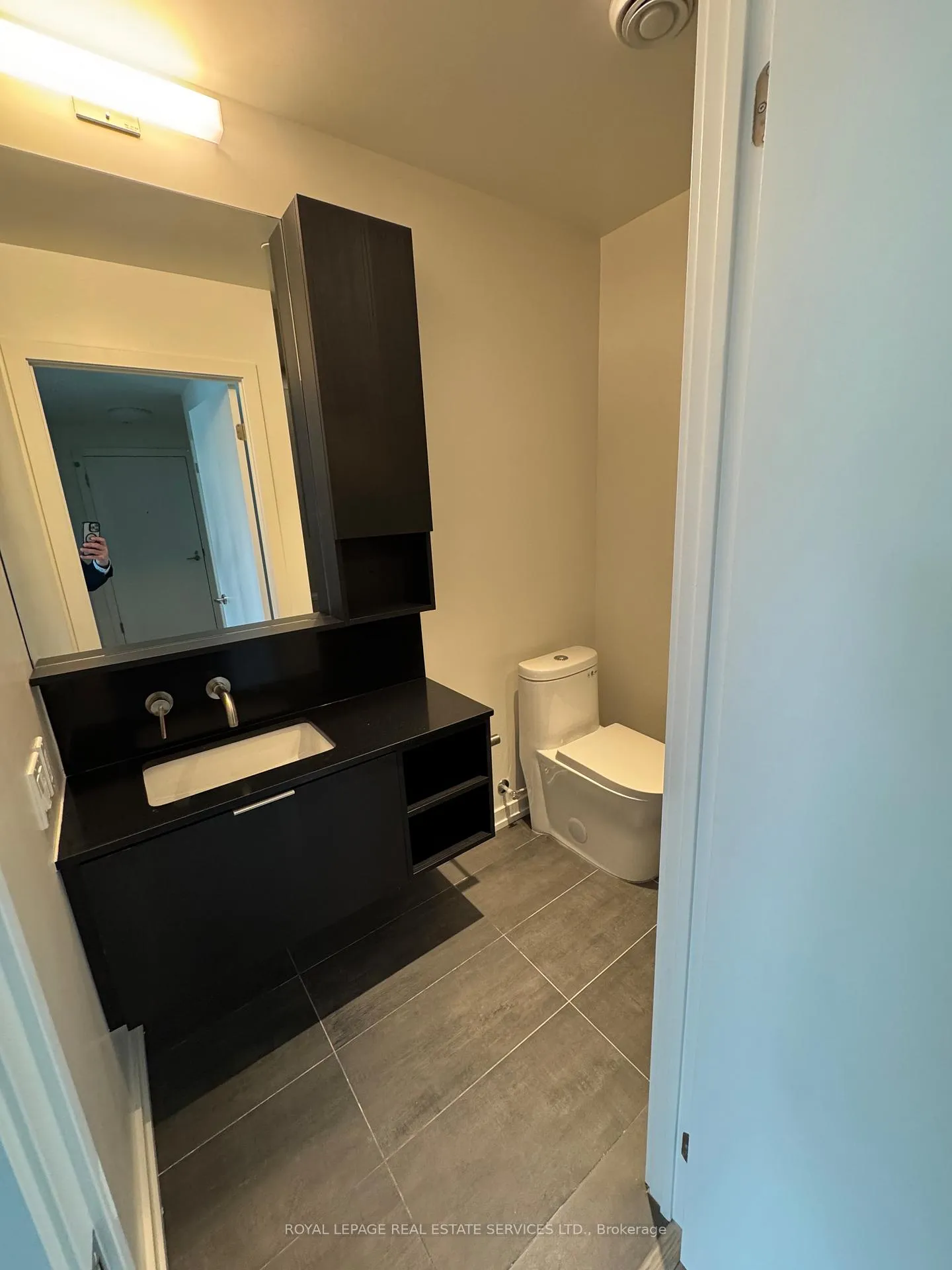 Photo 12 of Unit 2809, 110 Broadway Avenue, Toronto, Mount Pleasant West — HOMEH