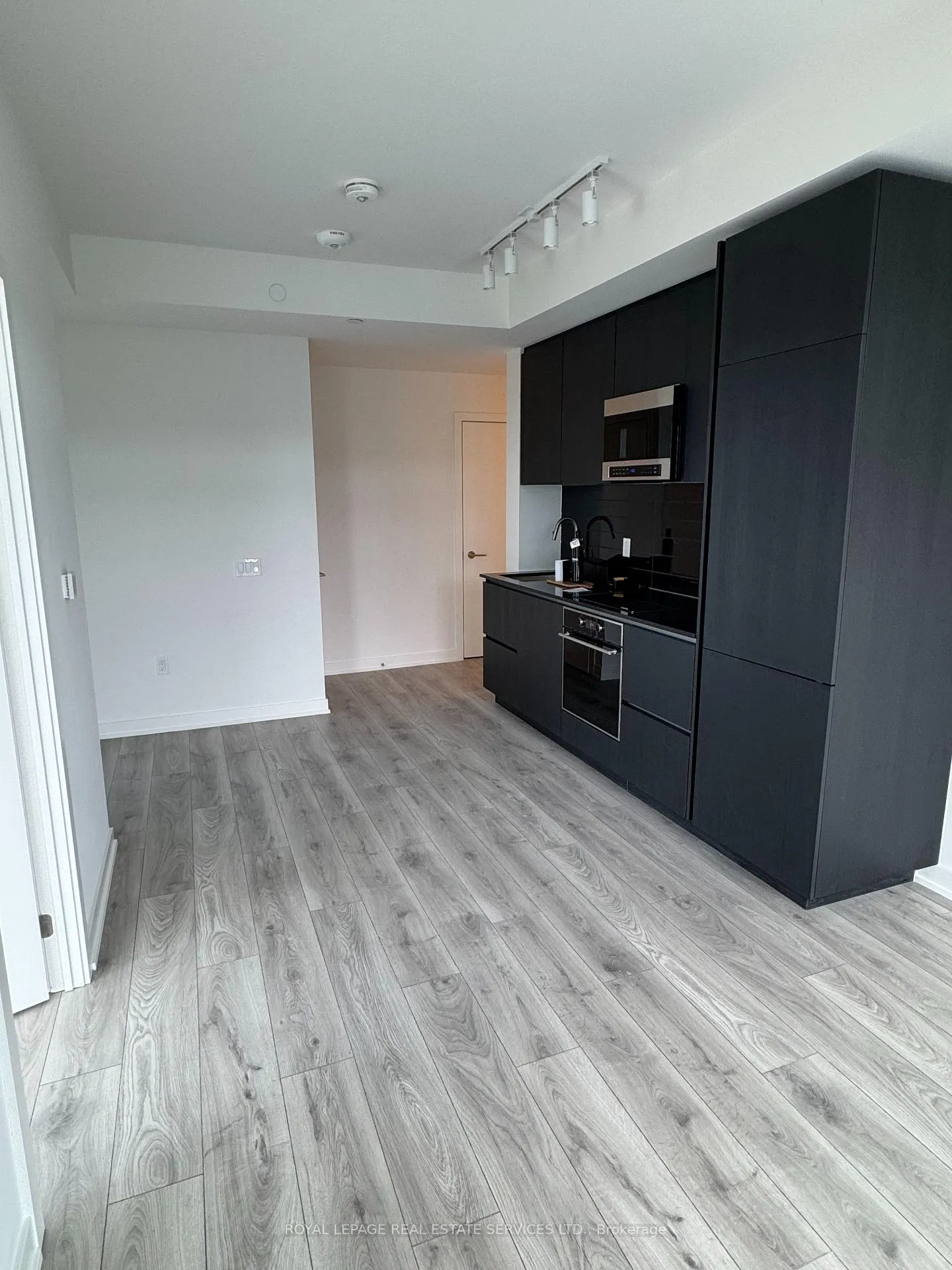 Photo 22 of Unit 2809, 110 Broadway Avenue, Toronto, Mount Pleasant West — HOMEH