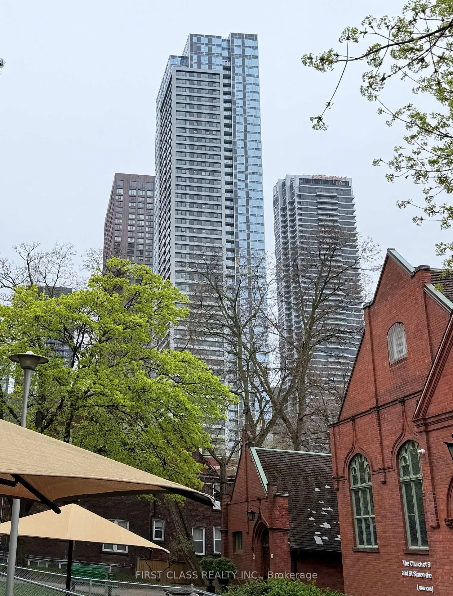 Photo 1 of Unit 701, 609 Sherbourne Street, Toronto, North St. James Town — HOMEH