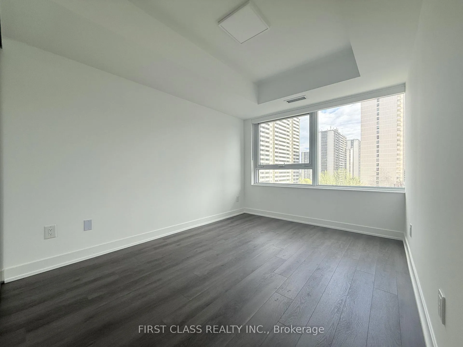 Photo 12 of Unit 701, 609 Sherbourne Street, Toronto, North St. James Town — HOMEH