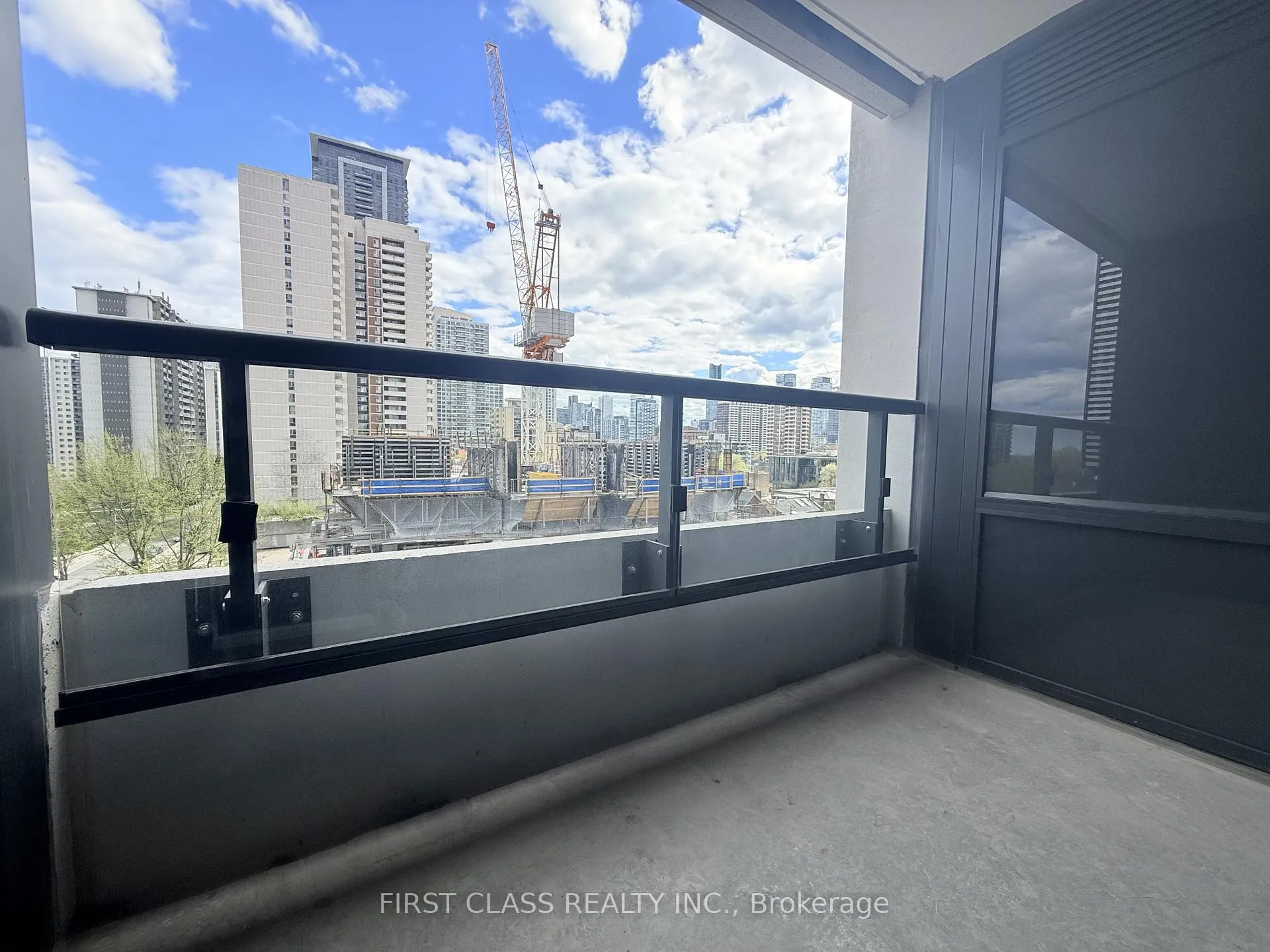 Photo 14 of Unit 701, 609 Sherbourne Street, Toronto, North St. James Town — HOMEH
