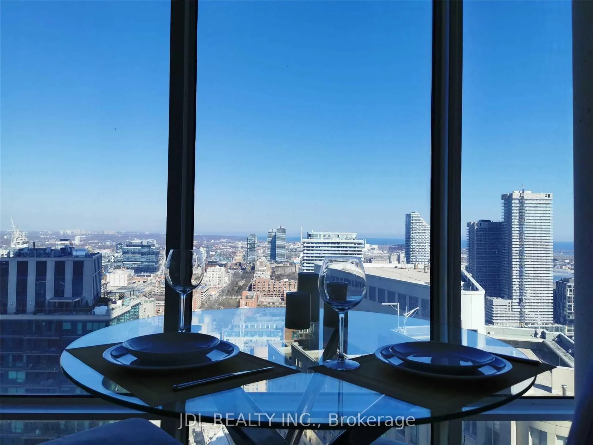 Photo 9 of Unit 3511, 8 The Esplanade, Toronto, Waterfront Communities — HOMEH