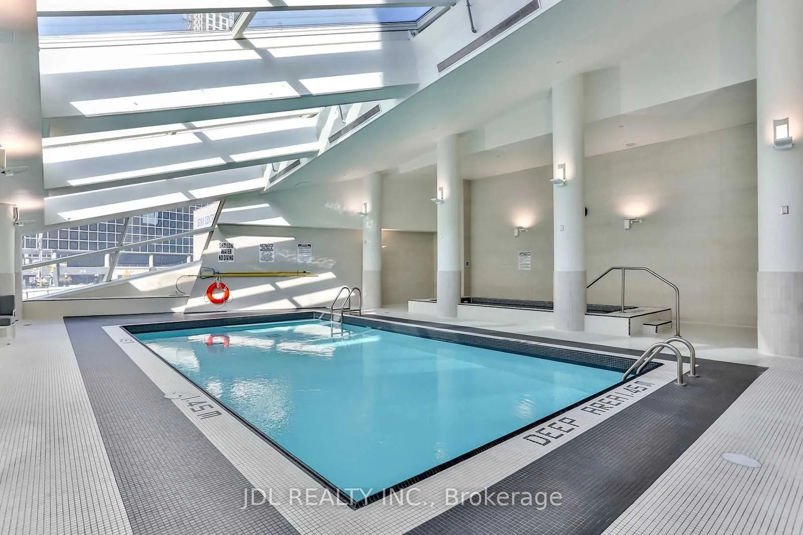 Photo 12 of Unit 3511, 8 The Esplanade, Toronto, Waterfront Communities — HOMEH