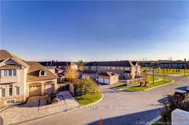 Photo 19 of 116 Unity Gardens Drive, Markham, Unionville — HOMEH