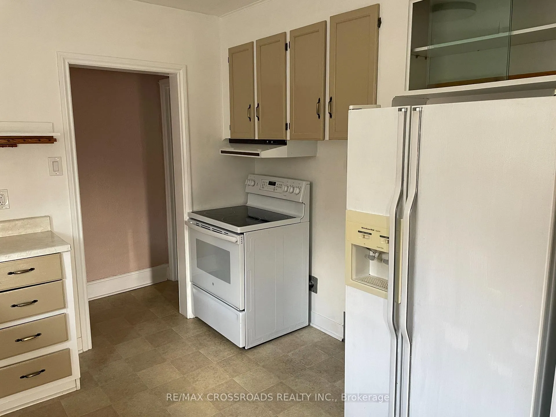 Photo 8 of 64 Galbraith Avenue, Toronto, Woodbine-Lumsden — HOMEH