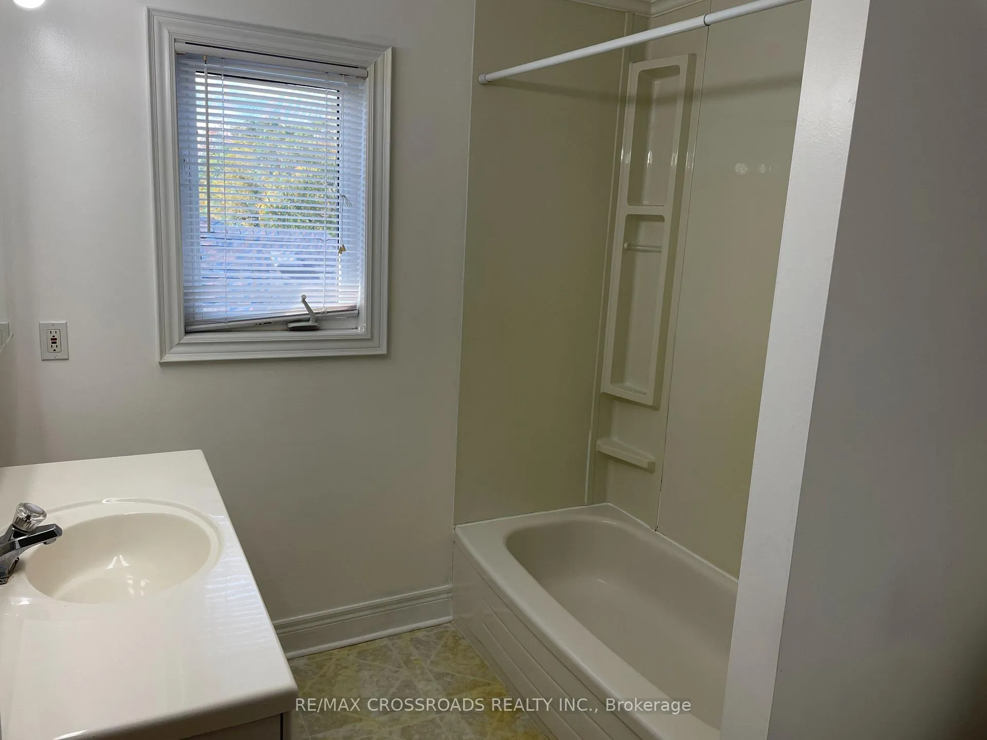 Photo 16 of 64 Galbraith Avenue, Toronto, Woodbine-Lumsden — HOMEH