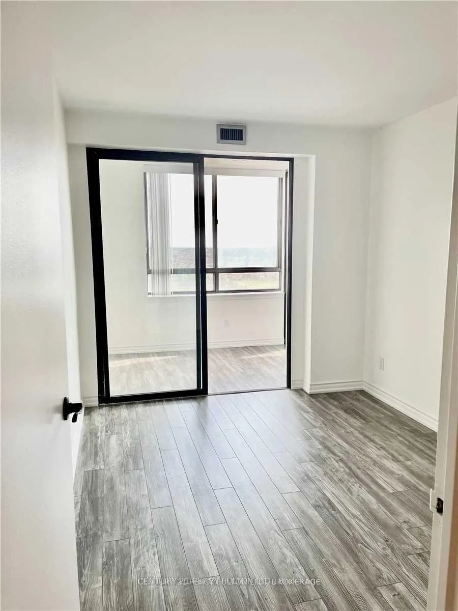 Photo 6 of Unit 1619, 75 Bamburgh Circle, Scarborough, Steeles — HOMEH