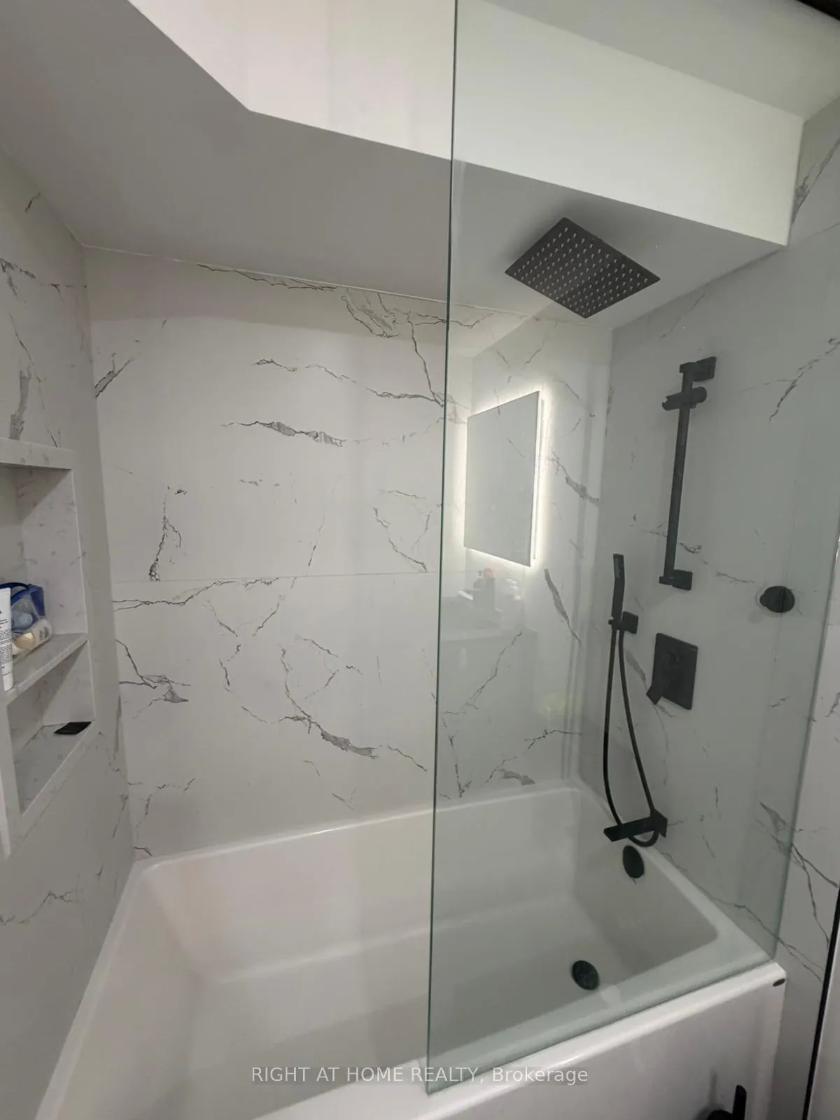 Photo 7 of Unit Lower, 18 Wroxeter Avenue, Toronto, North Riverdale — HOMEH