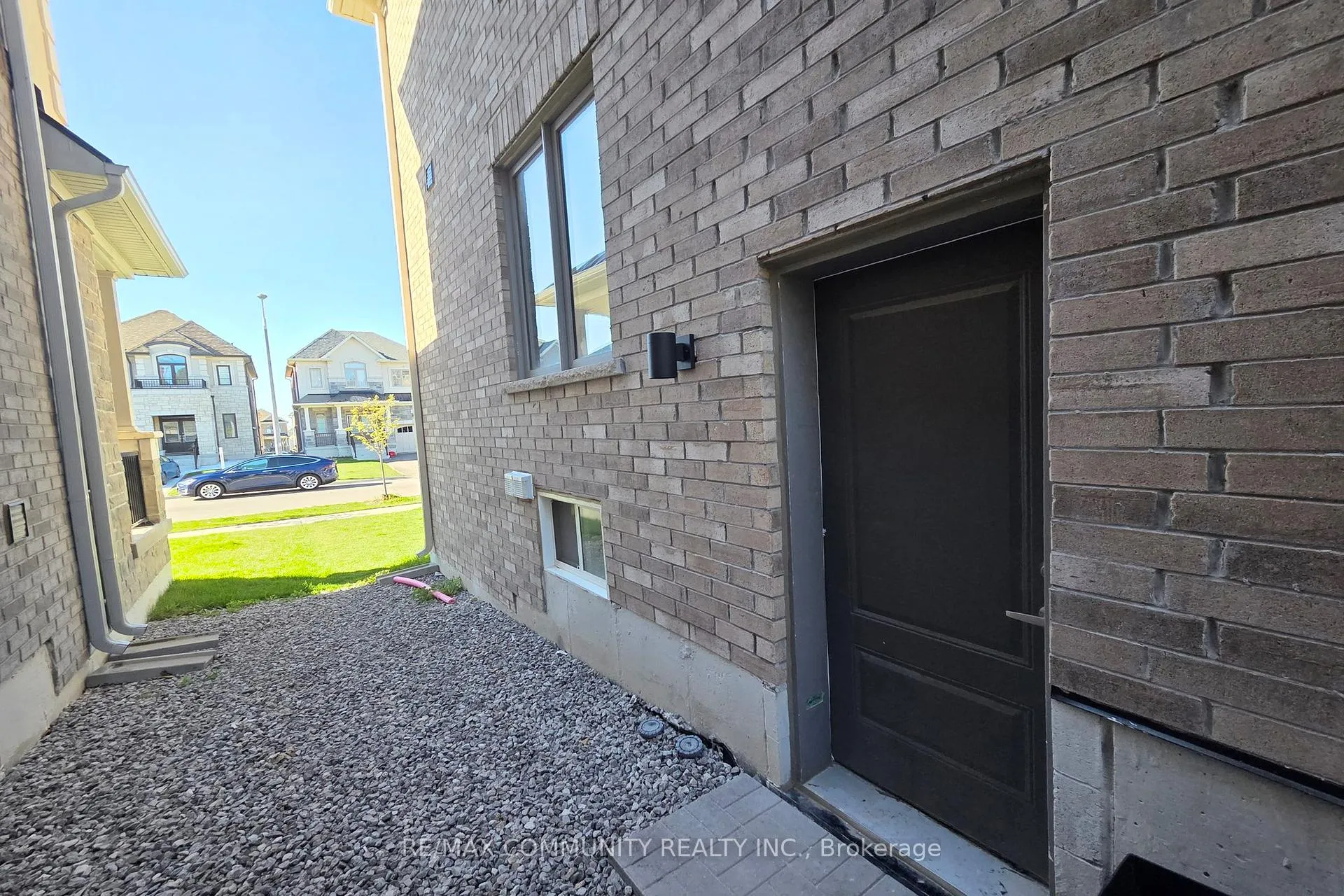 Photo 3 of Unit Basement, 50 Northrop Avenue, Clarington, Newcastle — HOMEH