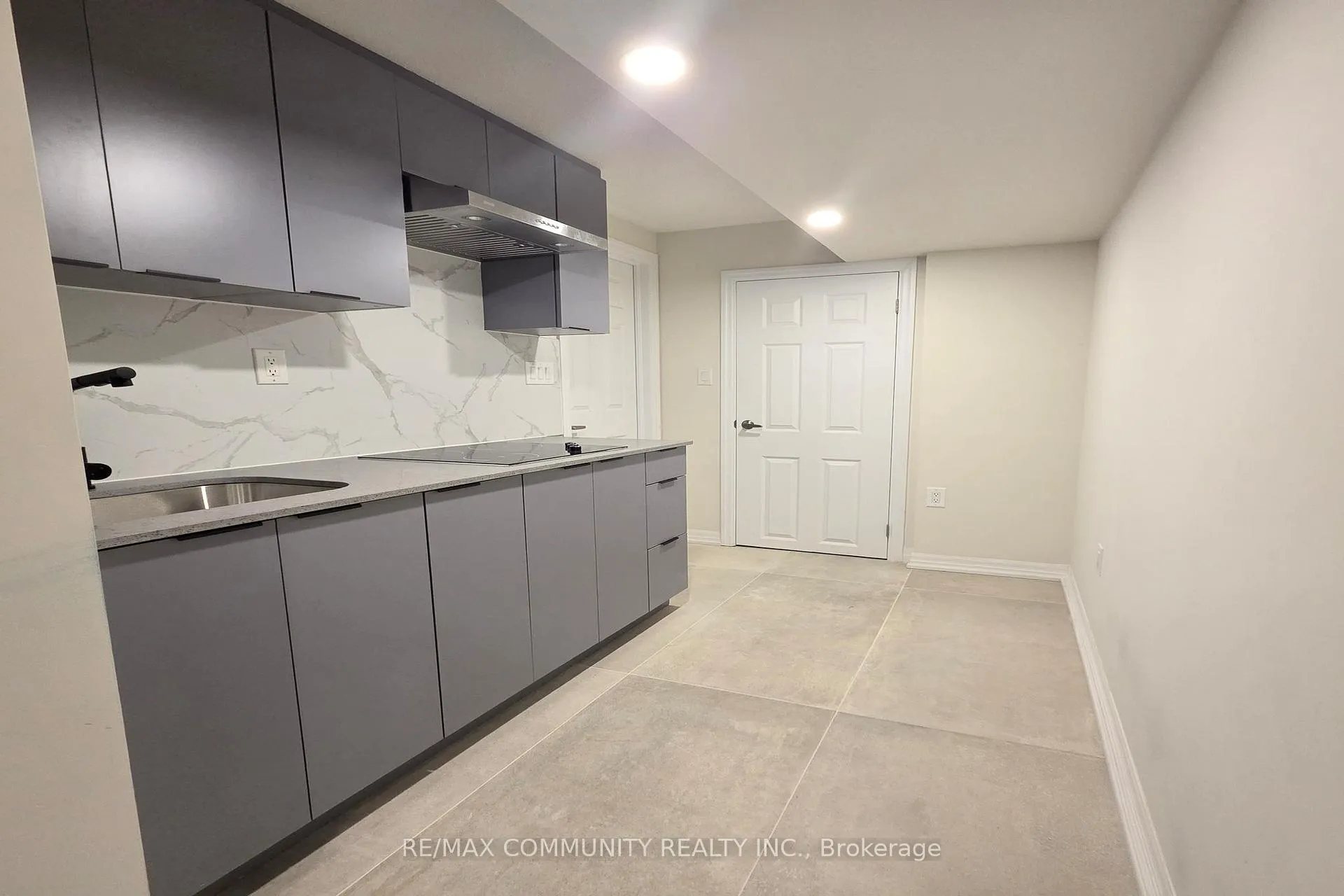 Photo 8 of Unit Basement, 50 Northrop Avenue, Clarington, Newcastle — HOMEH