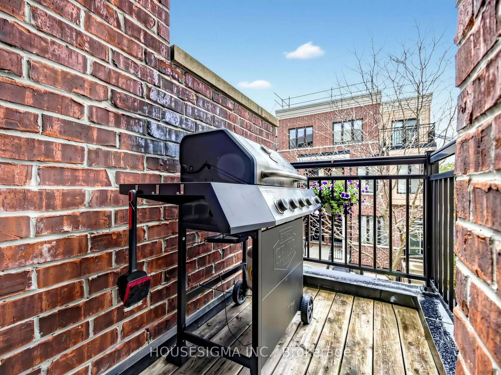 Photo 30 of Unit 122, 40 Carnation Avenue, Etobicoke, Long Branch — HOMEH