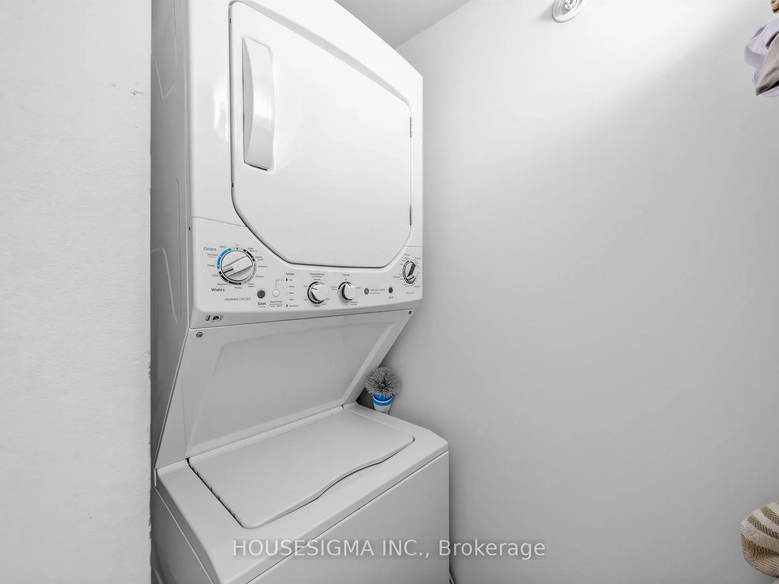 Photo 31 of Unit 122, 40 Carnation Avenue, Etobicoke, Long Branch — HOMEH