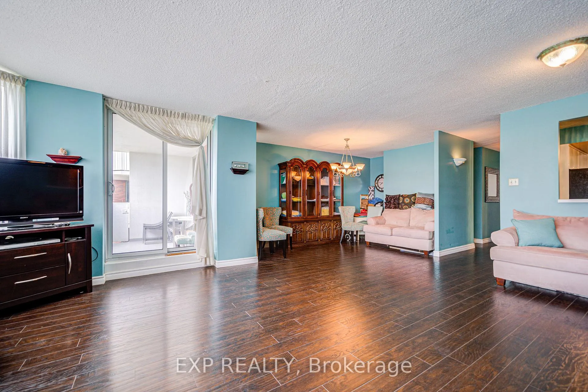 Photo 15 of Unit 808, 121 Ling Road, Scarborough, West Hill — HOMEH