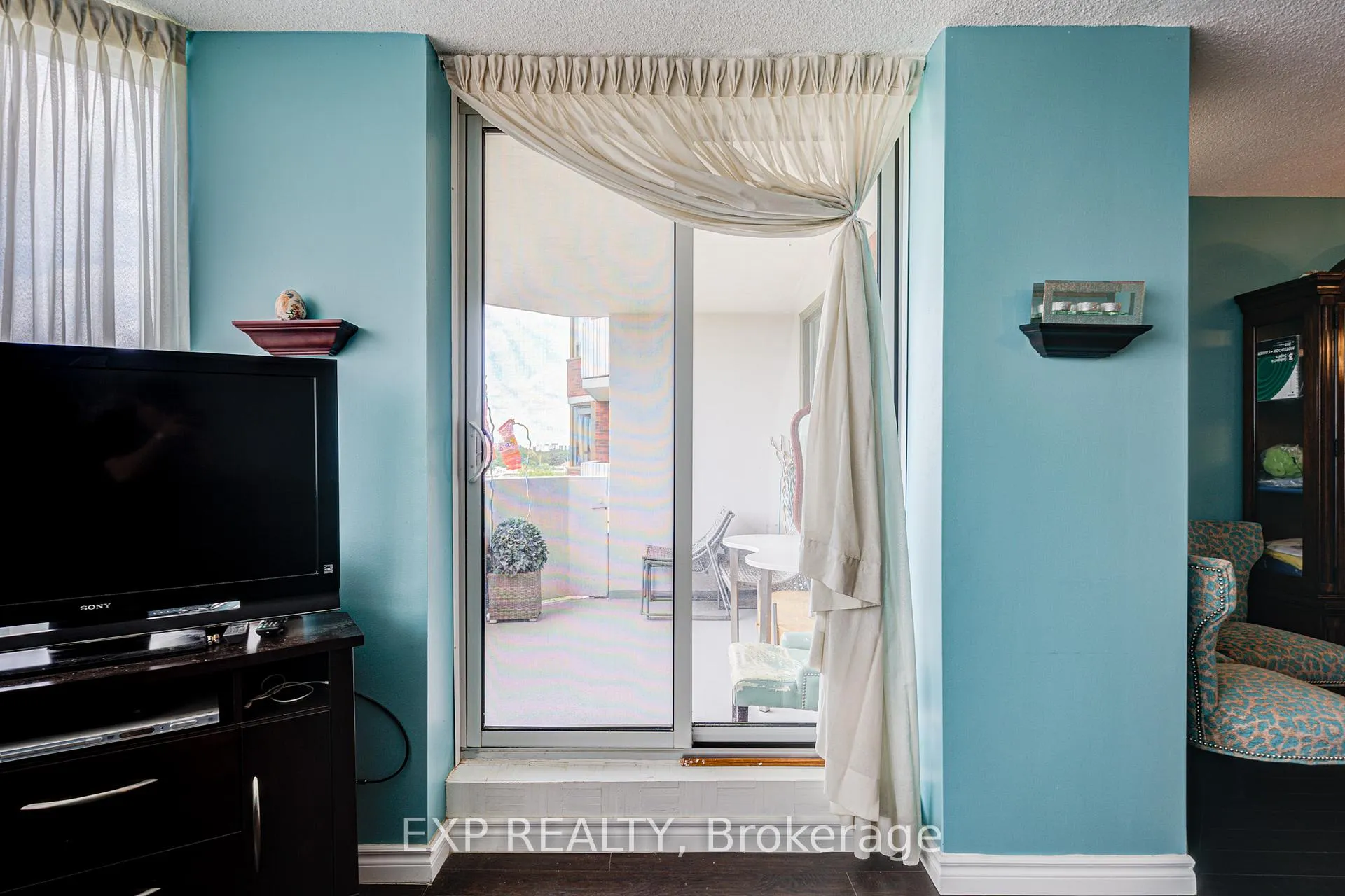 Photo 17 of Unit 808, 121 Ling Road, Scarborough, West Hill — HOMEH