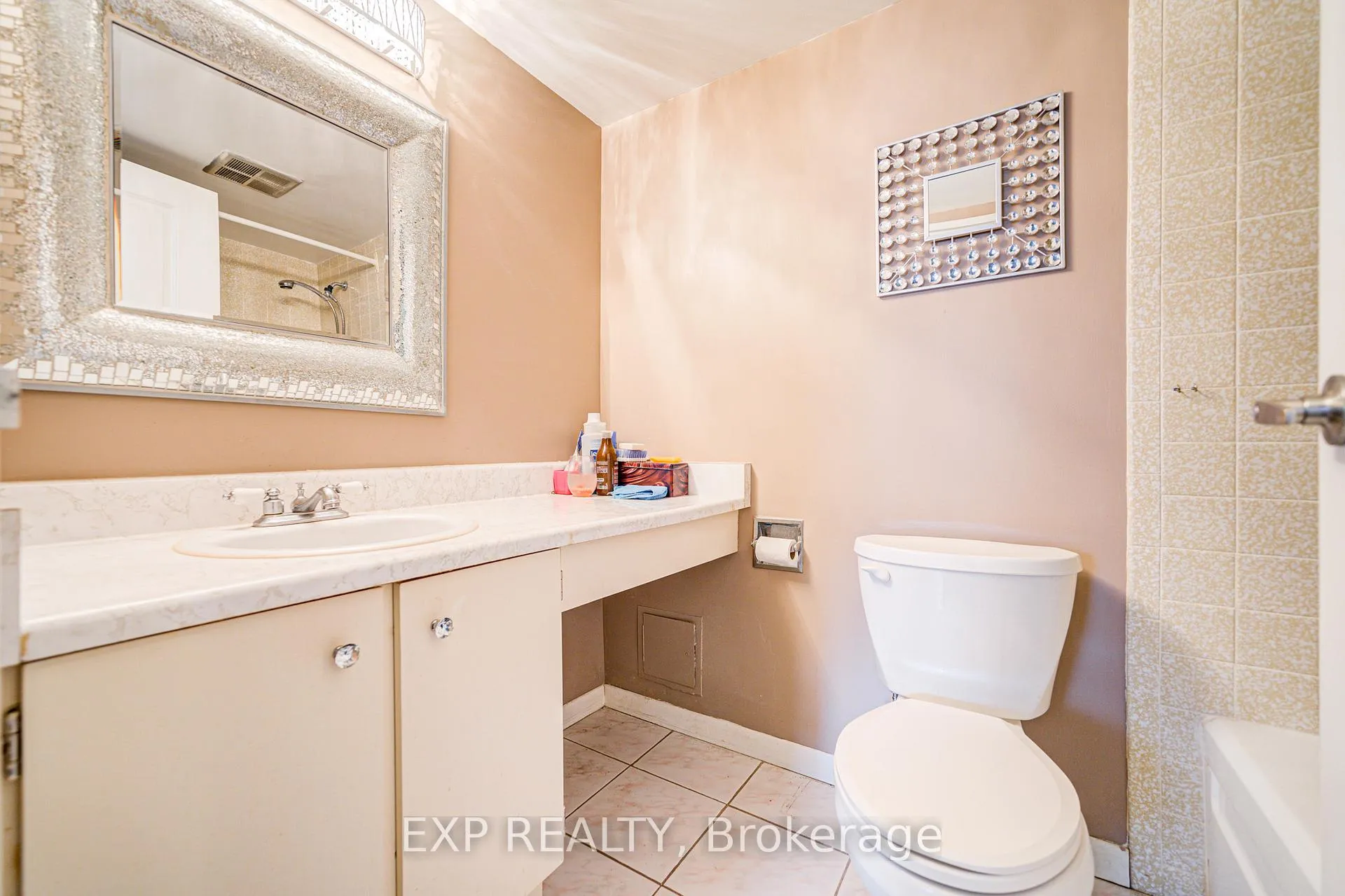 Photo 21 of Unit 808, 121 Ling Road, Scarborough, West Hill — HOMEH